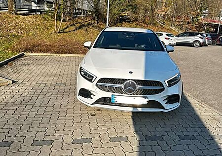 Mercedes-Benz A 250 7G-DCT AMG Line