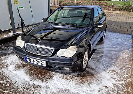 Mercedes-Benz C 200 T Kompressor Classic