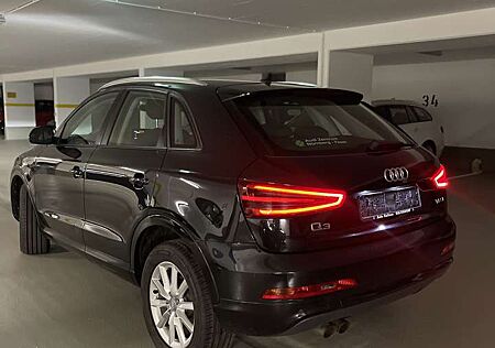 Audi Q3 1.4 TFSI S tronic