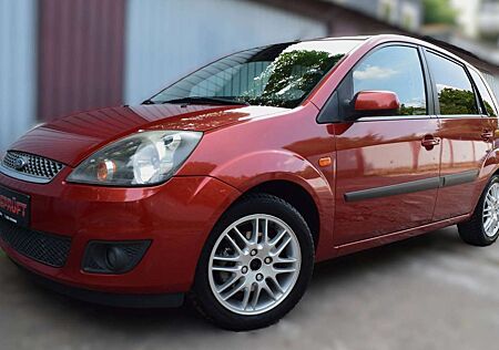 Ford Fiesta Ghia Klima,Alu,5 Türen,1,6 Ltr. - 74 kW