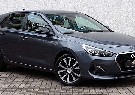 Hyundai i30 |1.Hand|LED|Kamera|Keyless|SHZ|LHZ|CARPlay|