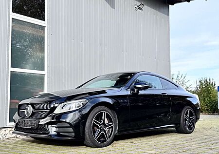 Mercedes-Benz C 300 Coupe 4Matic AMG Line Pano Standheizung