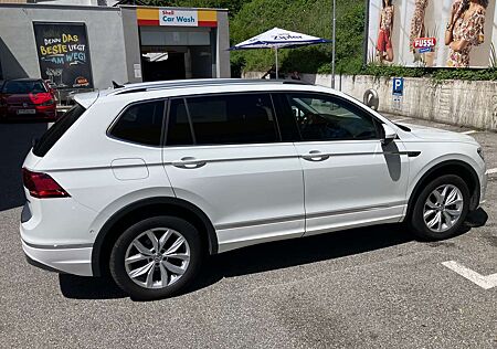VW Tiguan Allspace Volkswagen Diesel 2.0 TDI SCR 4Motion DSG Hig