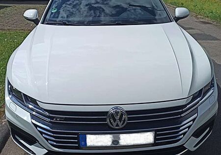 VW Arteon Volkswagen 2.0 TSI DSG R-Line