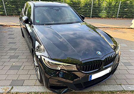 BMW 330 i xDrive M Sport