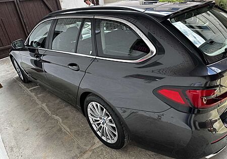 BMW 520d 520 Touring Aut. Mildhyprid Facelift