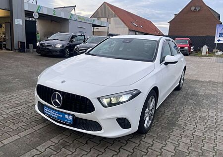 Mercedes-Benz A 180 Automatik Leder PDC SHZ