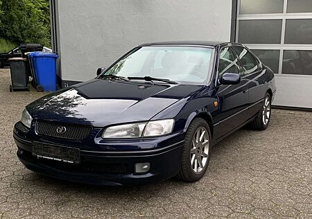 Toyota Camry 2.2 1.Hand TTE Sportpaket Ab Werk