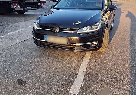 VW Golf Variant Volkswagen 2.0 TDI (BlueMotion Technology) DSG Highline