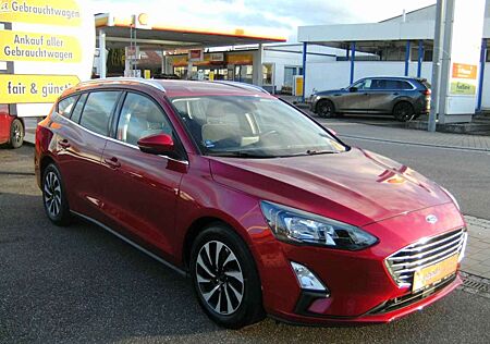 Ford Focus Turnier 1.0 EcoBoost Start-Stopp-System TITANIUM