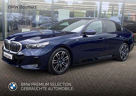 BMW 550 e xDrive Limousine M Sport AHK Pano Autob.-Ass.