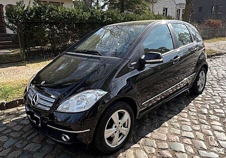 Mercedes-Benz A 180 CDI Autotronic Avantgarde