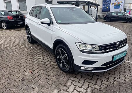 VW Tiguan Volkswagen Highline BMT/Start-Stopp 4Motion