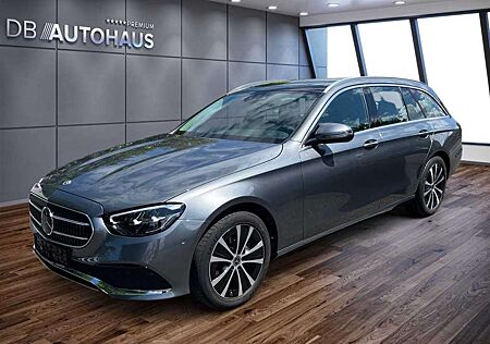 Mercedes-Benz E 300 e T 9G-tronic