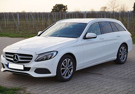 Mercedes-Benz C 220 C-Klasse Avantgarde BlueTEC Abn.AHK*Automatic 205