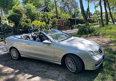 Mercedes-Benz CLK 320 Cabrio CDI 7G-TRONIC Avantg. Vollaustg.