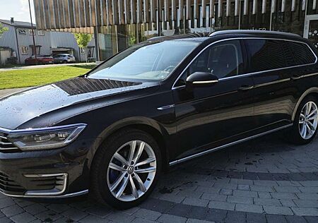 VW Passat Variant Volkswagen 1.4 TSI Plug-In-Hybrid DSG GTE