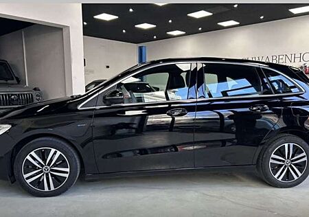 Mercedes-Benz B 250 e ,Anhängerkupplung ,Tüv Neu