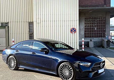 Mercedes-Benz CLS 300 AMG, Widescreen, Schiebedach, 20 Zoll, Kamera