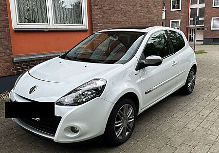 Renault Clio 1.2 16V 75 Night and Day