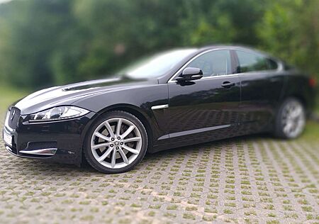 Jaguar XF Diesel 3.0 V6 Diesel S