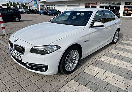 BMW 530d 530 xDrive-Automatik-Luxury