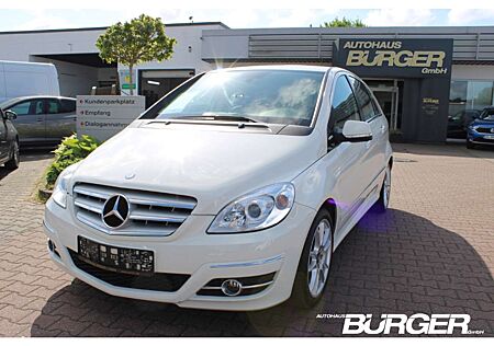 Mercedes-Benz B 170 Sportpaket Klimaautom SD SHZ Temp Tel.-Vorb. Berga