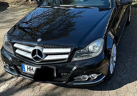 Mercedes-Benz C 250 CDI DPF Coupe (BlueEFFICIENCY)