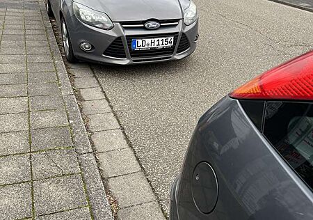 Ford Focus 2.0 TDCi DPF Titanium