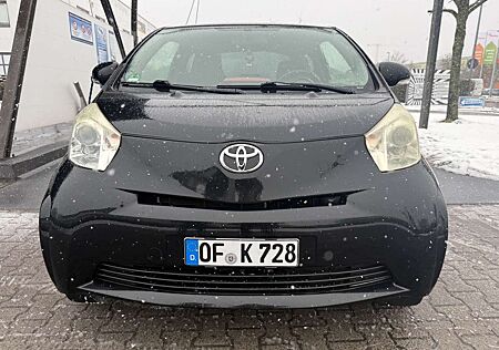 Toyota iQ Basis