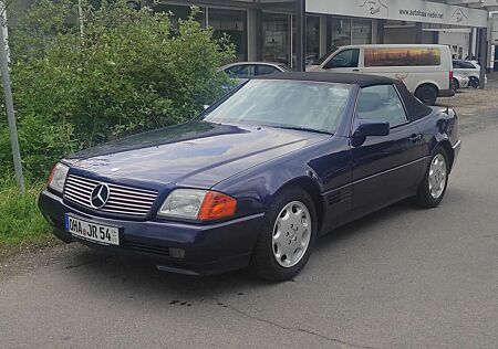 Mercedes-Benz SL 320 Cabrio mit Hardtop in Wagenfarbe