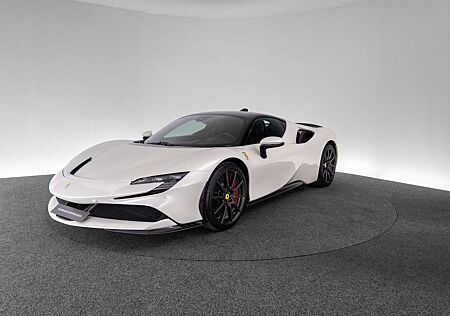 Ferrari SF90 Stradale ASSETTO FIORANO