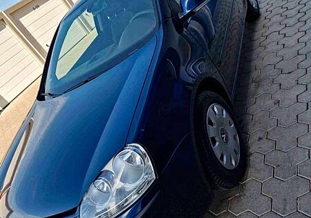 VW Golf Volkswagen V Lim. Trendline