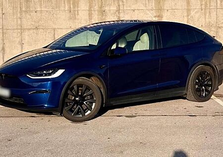 Tesla Model X Plaid