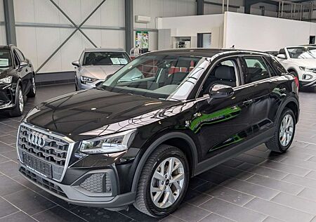 Audi Q2 30 TFSI 1.Hand Navi LED Kamera PDC