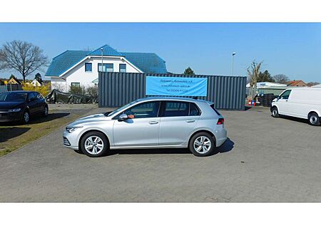 VW Golf Volkswagen VIII 1.5 Active Life TSI Navi Klima