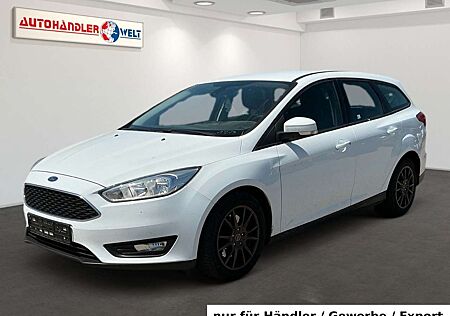 Ford Focus Kombi 1.5 T AT AAC Navi PDC Tempo