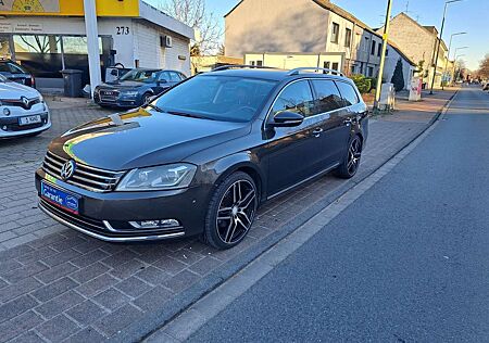 VW Passat Variant Volkswagen 2.0 TSI Exclusive