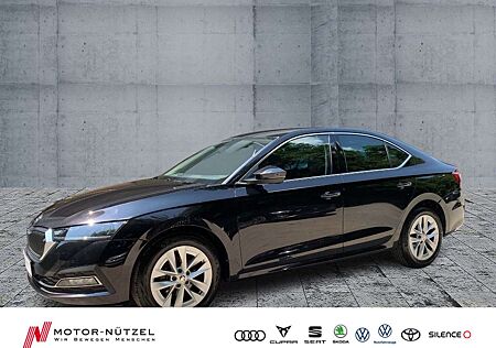 Skoda Octavia 2.0TDI DSG STYLE LED+APP+GRA+SHZ+PDC+RFK