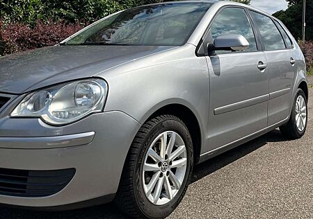 VW Polo Volkswagen 9N