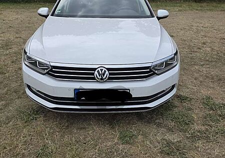 VW Passat Variant Volkswagen 2.0 TDI SCR DSG Comfortline