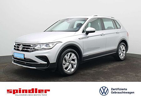 VW Tiguan Volkswagen Elegance 1.5 TSI DSG / Navi, Pano, Matrix