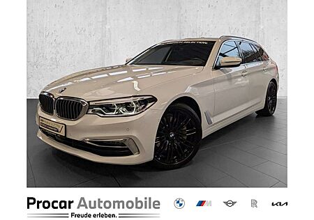 BMW 530 d xDrive Luxury Line StHz Pano HuD AHK Komf LivCo