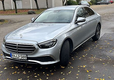 Mercedes-Benz E 220 d 9G-TRONIC Exclusive