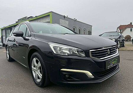 Peugeot 508 Business-Line- hybrid diesel-Rückfahrkamera
