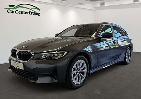 BMW 318 iTouring*LED*Navi*Kamera*M Lenkrad*Tempo.*PDC
