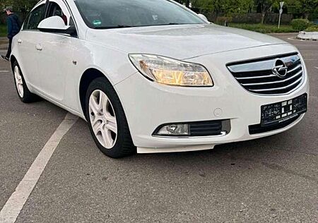 Opel Insignia 1.6 Edition