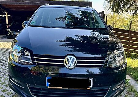 VW Sharan Volkswagen 2.0 TDI DSG (BlueMotion Technology) Highline