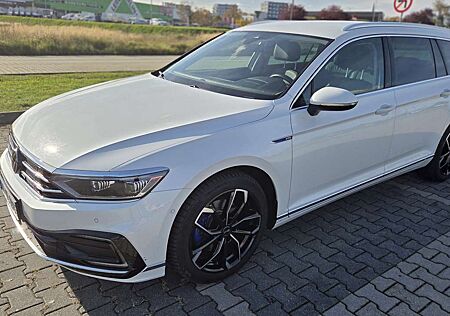 VW Passat Variant Volkswagen 1.4 TSI Plug-In-Hybrid DSG GTE