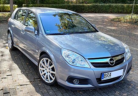 Opel Signum 1.8 Edition